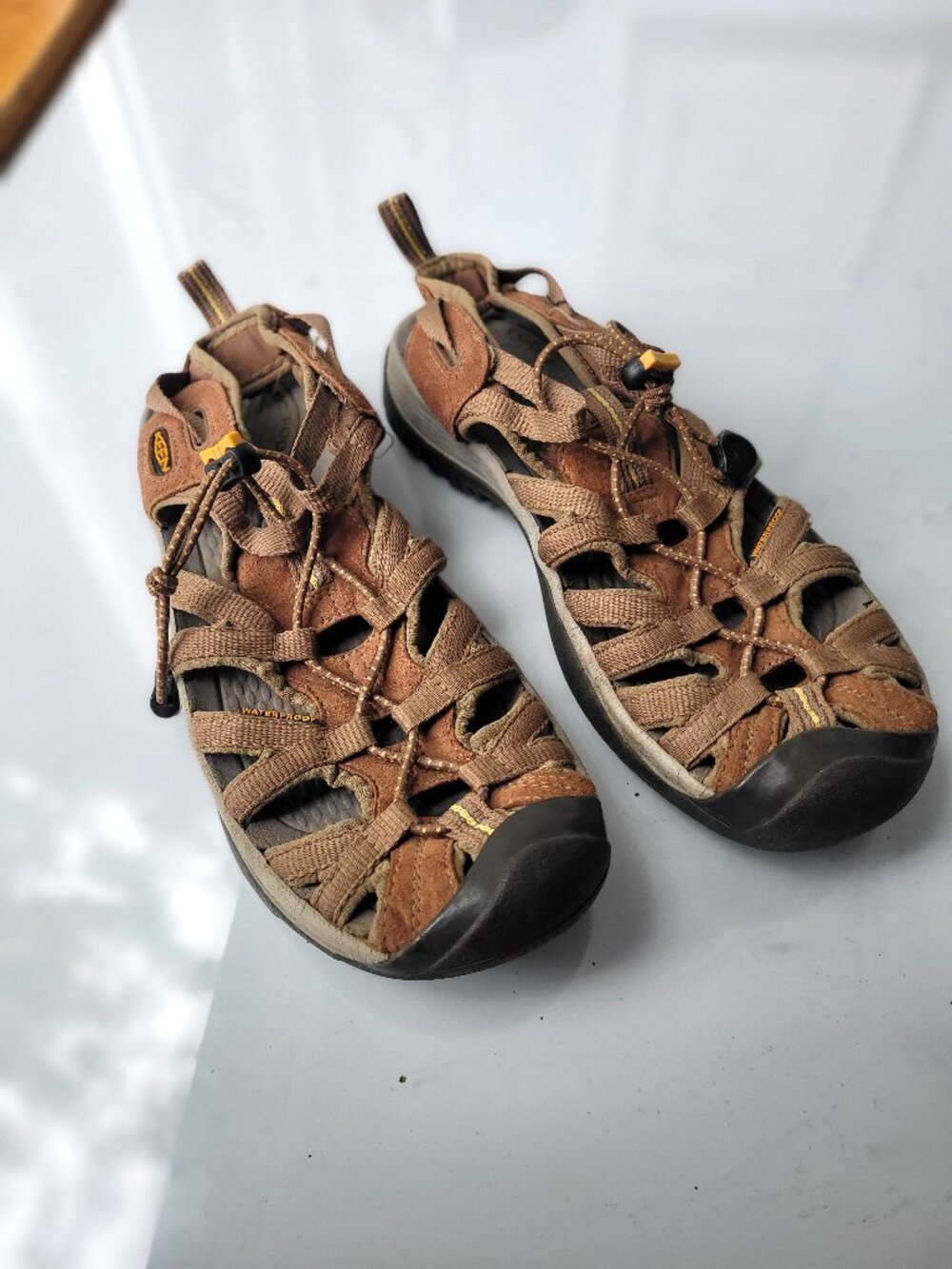 Keen Whisper Hiking Sandals Tan Size 8.5